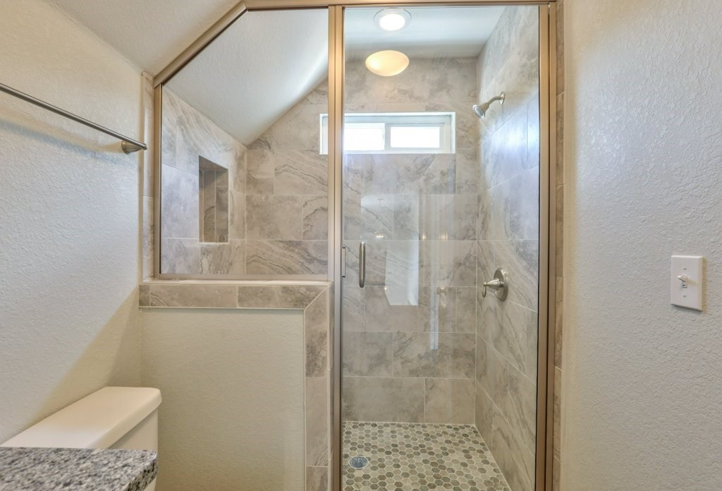 Shower room tiles | Floorida Floors